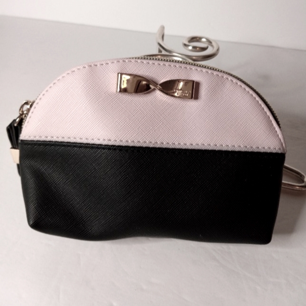 Victoria’s Secret Small Glam Makeup Bag Pink Black Metal Bow.